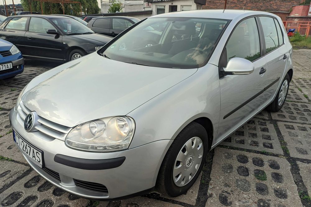 VW GOLF V 5 2005 1.4 MPI 75 kM 5 drzwi 179300 km ZAREJESTROWANY