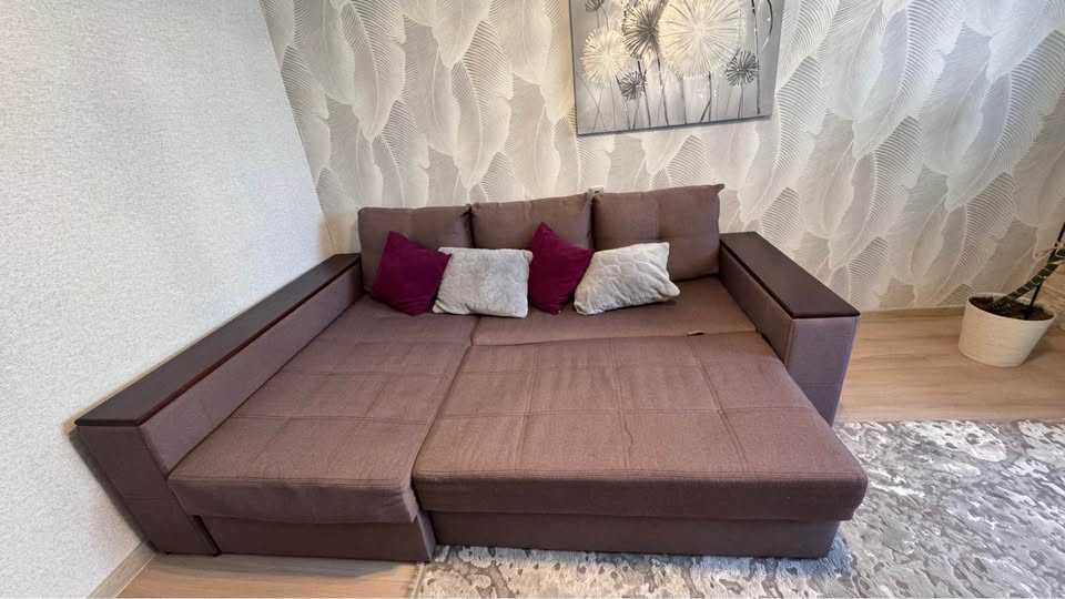 Продам диван кутовий
