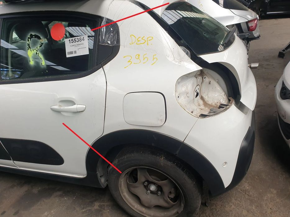 Painel trás esquerdo CITROËN C3 III (SX)