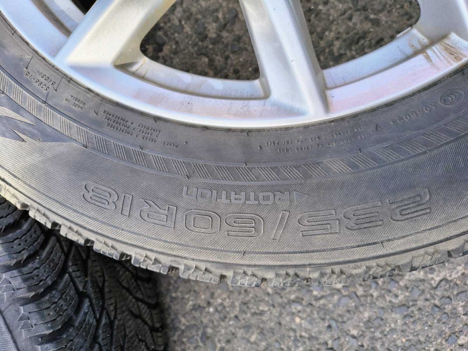 Felgi aluminiowe Volvo XC 60 + opony zimowe Nokian  R3 SUV 265/60 R18