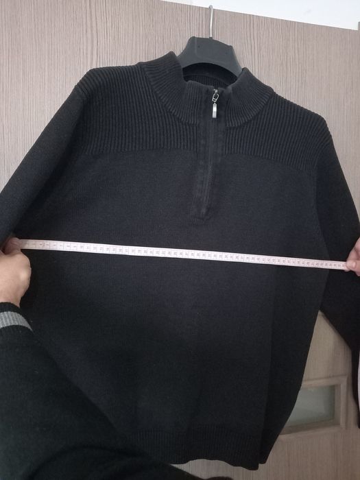 Продается свитер мужской, зимний