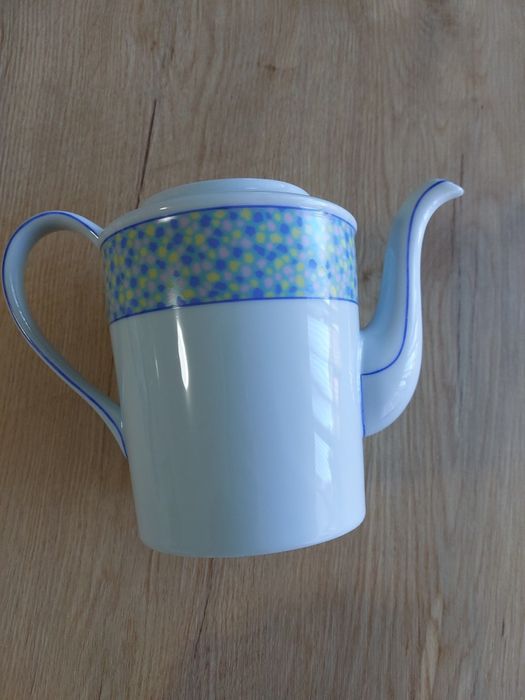 Bule em porcelana de Limoges. Novo