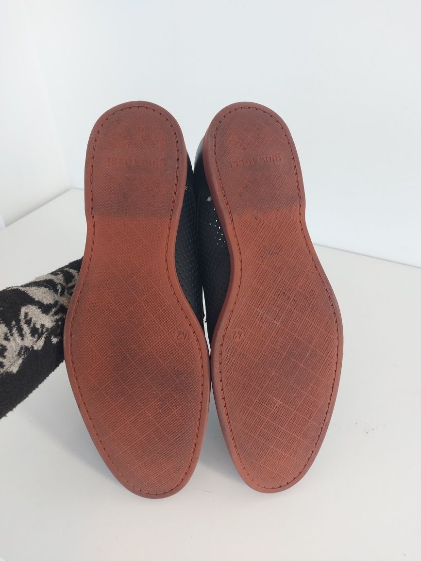 Buty męskie skórzane Gino Rossi w rozmiarze 42