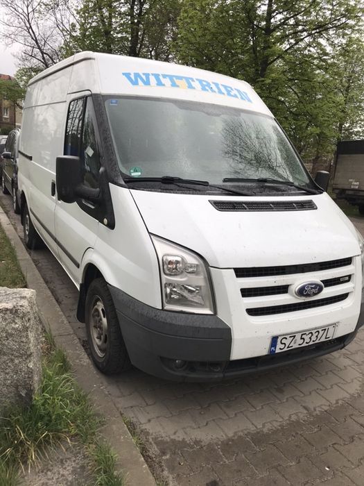 Wynajem bus busa dostawczak wypożyczalnia samochodów tanio okazja