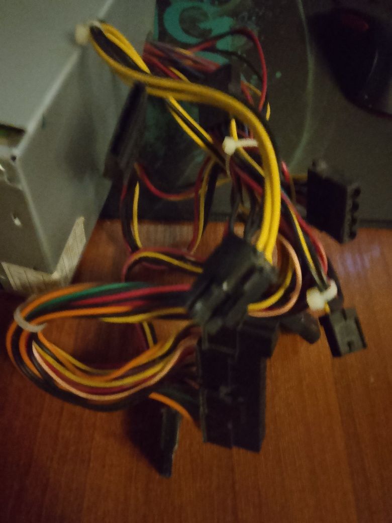 Продам блок-живлення Gresso 450W