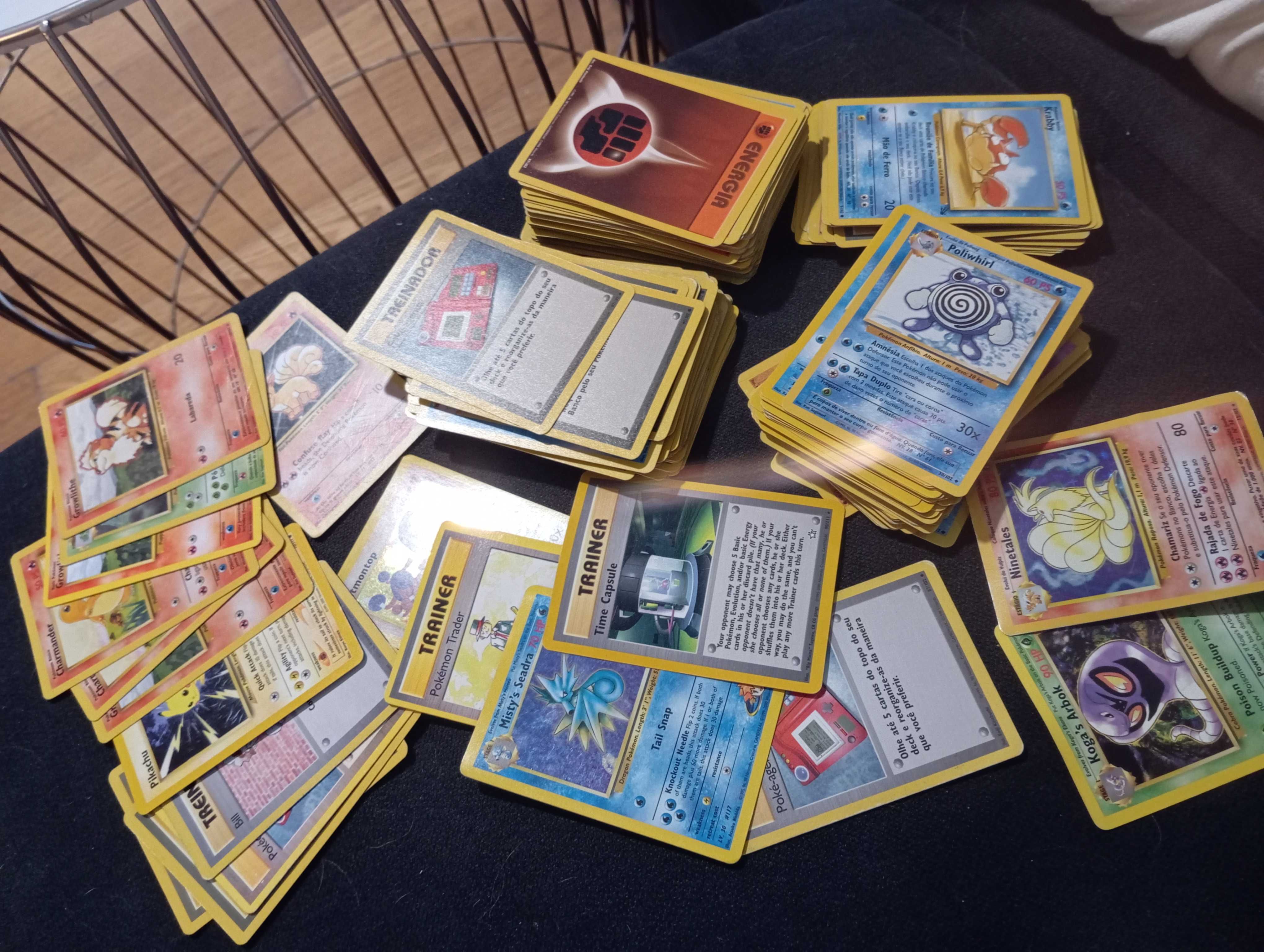 Mais de 250 cartas pokemon