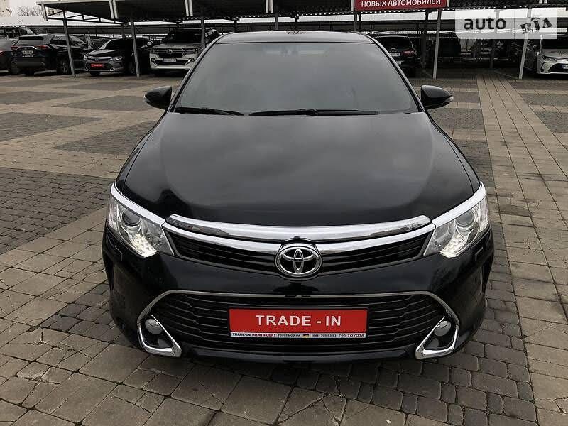 Toyota Camry 55 2016