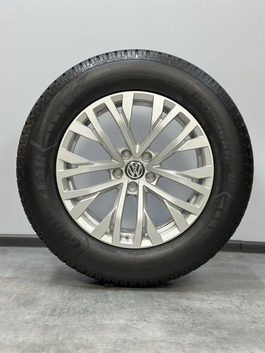 Нові оригінальні диски Volkswagen Touareg 5x112 R18. Зимові шини