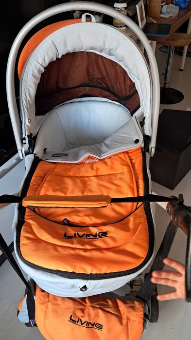 Carrinho trio bebé Chicco