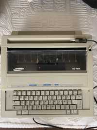 Máquina de escrever electrónica
