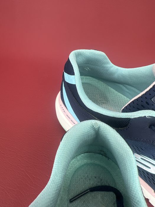 Кросівки 41р. 27.5см.Skechers