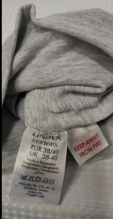 Bawełniane czapki Lindex rozmiar 38/40