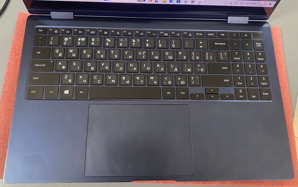 ОПИС! Ноутбук Samsung Galaxy Book Pro 360