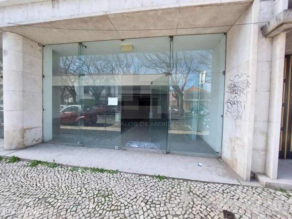 Loja em open space com 490m2 no bairro Azul - Parque Eduardo VII