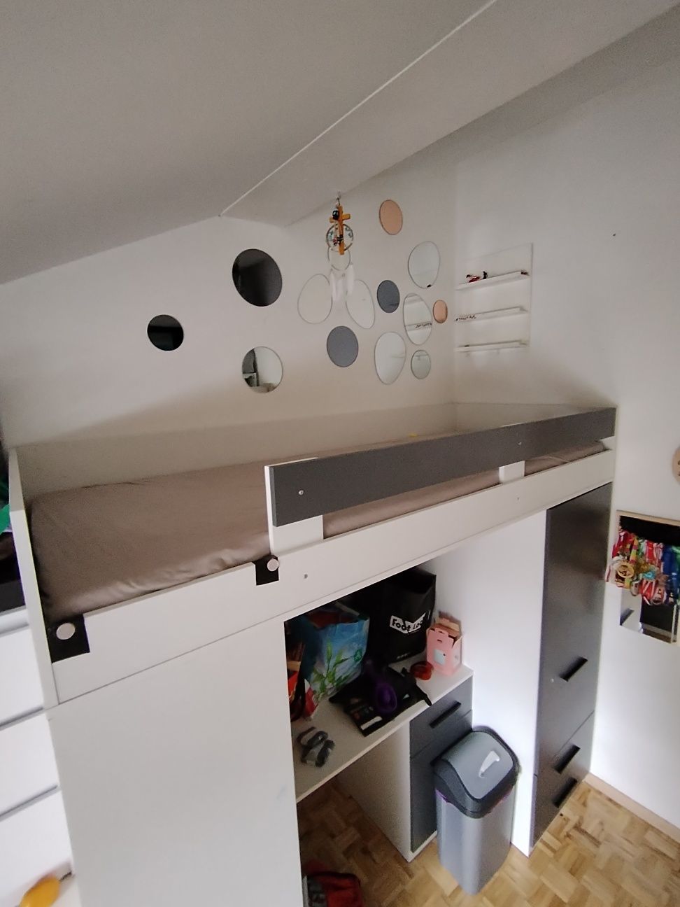 Łóżko  Smyk piętrowe z biurkiem i szafą 205x80wysokosc188
