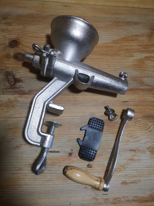 Nowa wyciskarka do owoców