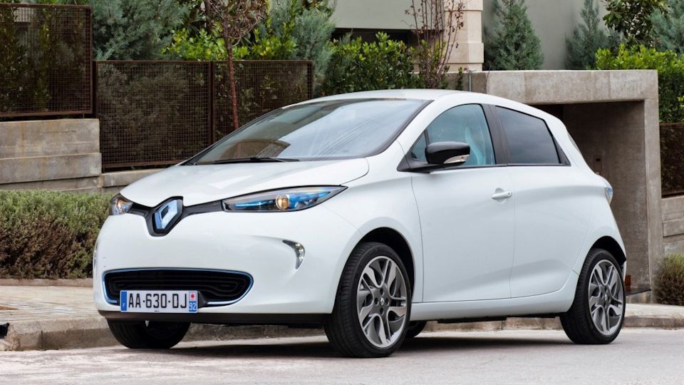 Сдам электромобиль Renault Zoe в аренду для личного использования .