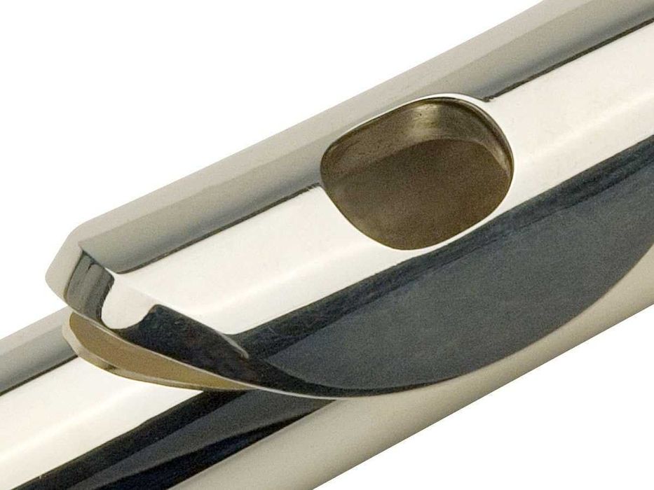 Flet poprzeczny Suzuki MCF-1 + futerał + akcesoria / NOWY