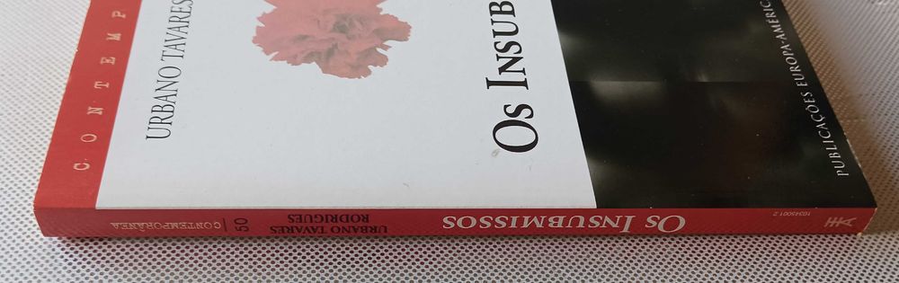 Os Insubmissos de Urbano Tavares Rodrigues