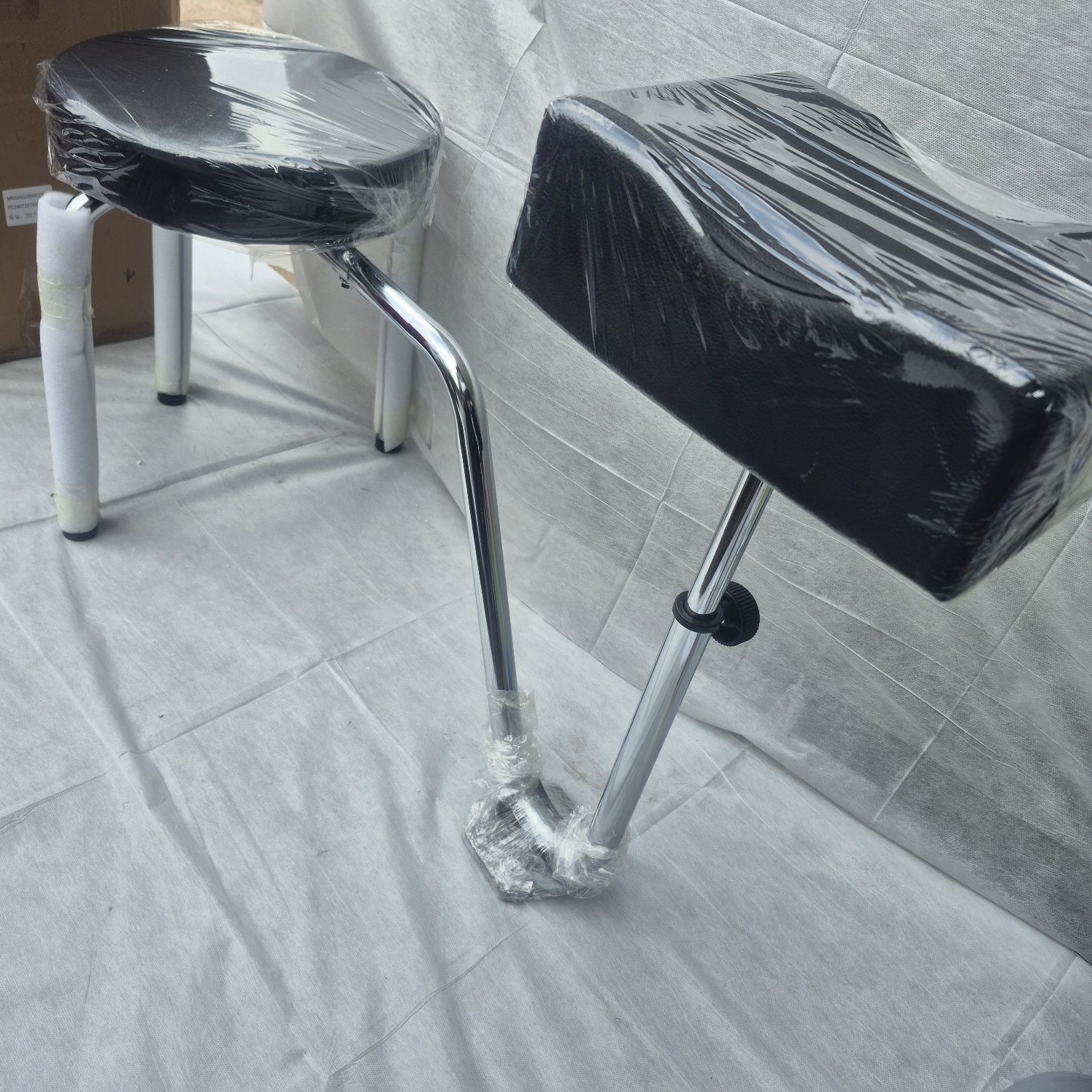 Regulowany skórzany podnóżek do tatuażu z PU, podnóżek do pedicure
