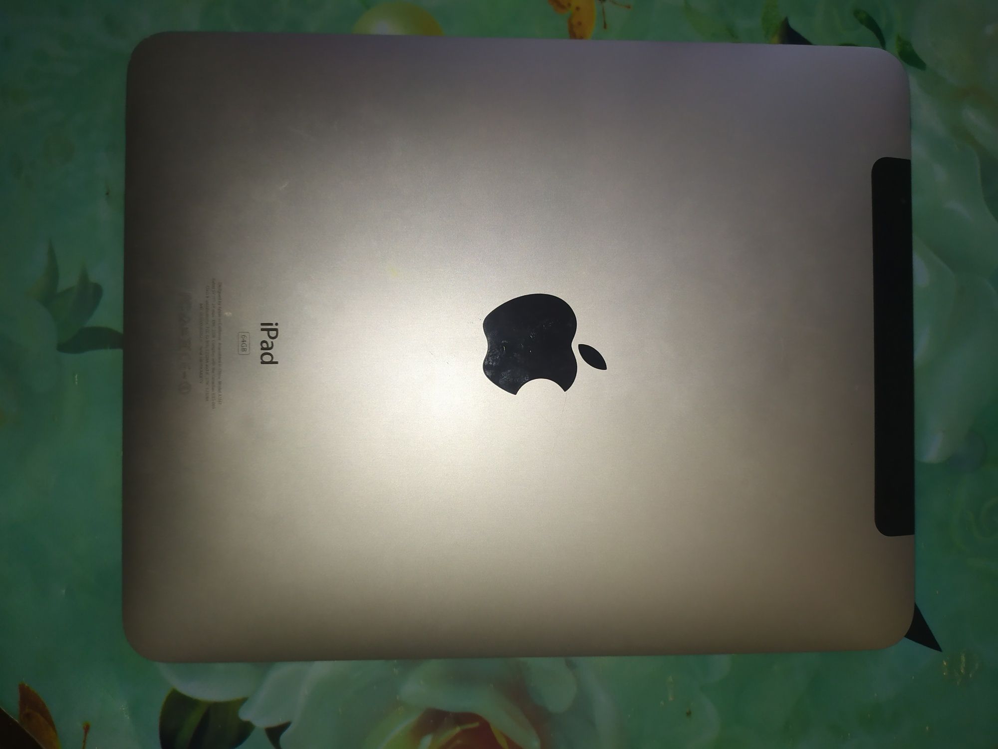 Планшет Apple ipad 1