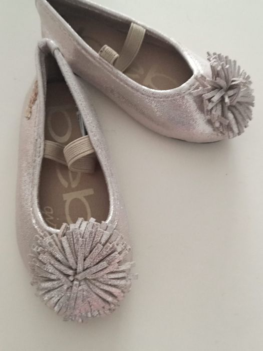 Туфельки, взуття