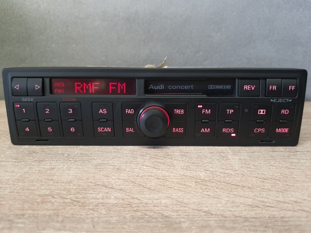 Radio samochodowe Audi Concert PLUS A3 A4 B5, A6 C5, TT, A2 + kod 22cm