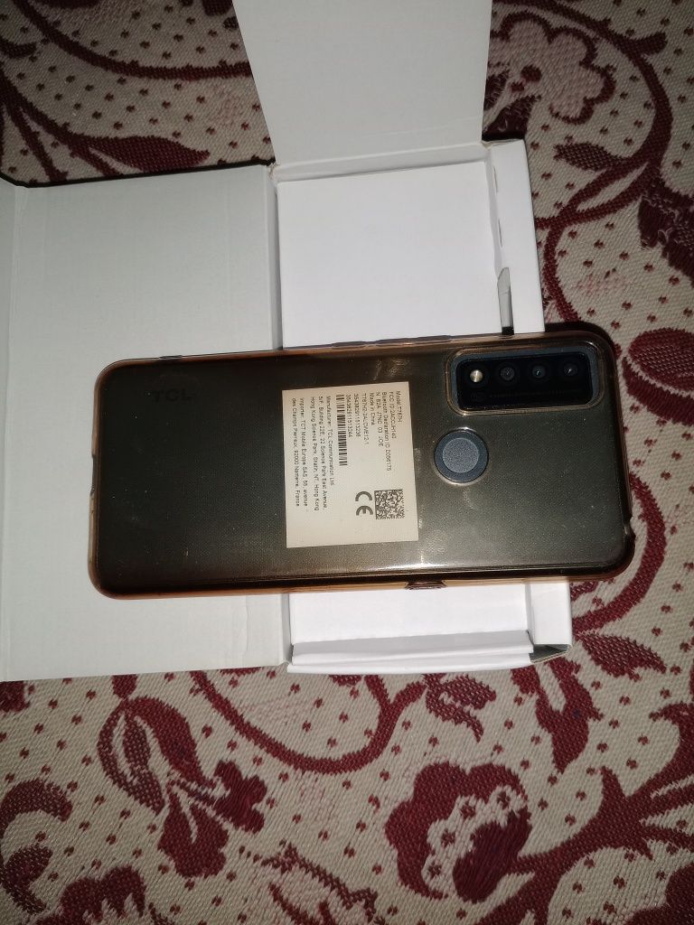 Telemóvel TLC 20 r 5 g 55€ está foncinar bem ligeira estaladela