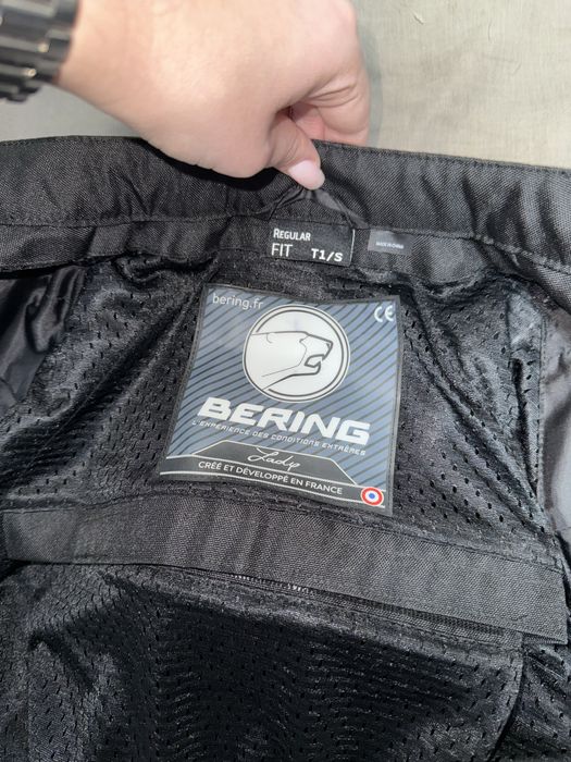 Женская мотокуртка новая bering