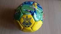 Футбольный мяч зб. Украина