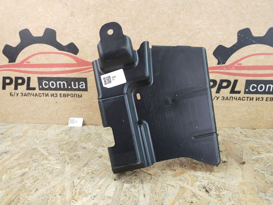 Ford Puma MK2 2019- Кронштейн крепление заднего бампера левая