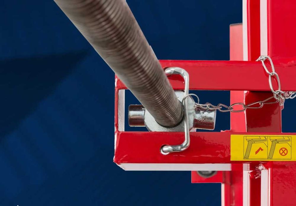 Podnośnik do traktorka i kosiarki – mocny, składany, 450 kg