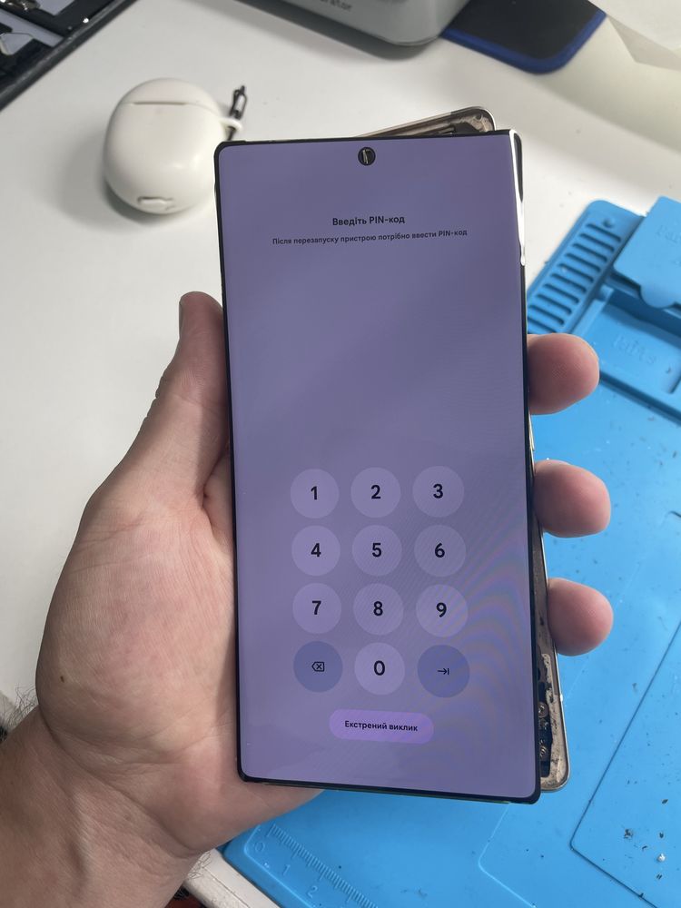 Ремонт телефону заміна скла iphone samsung pixel xiaomi