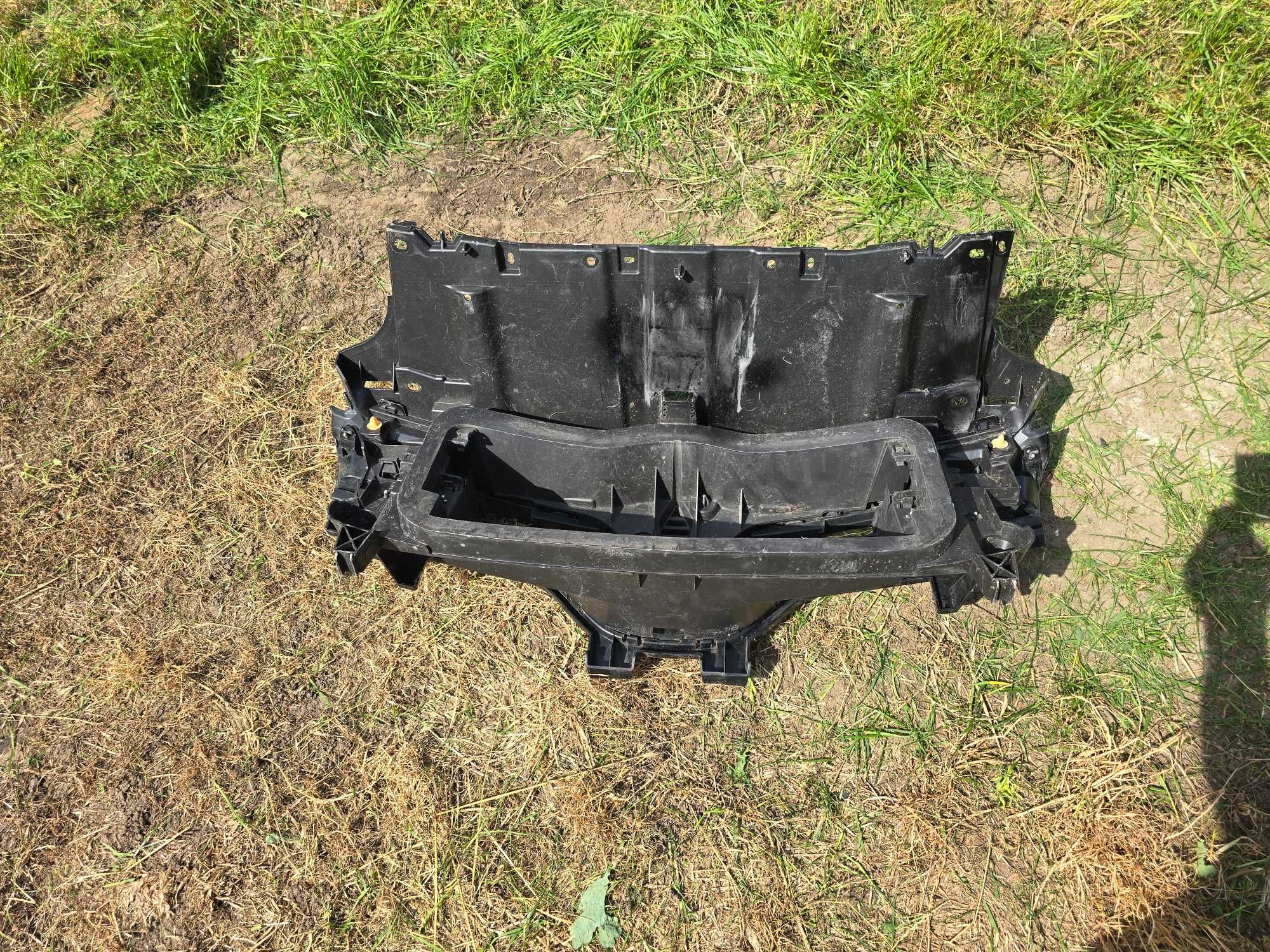 grill i wzmocnienie Renault Twingo 3 lift