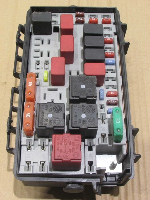 fiat grande punto 1.3jtd modul bezpiecznikow