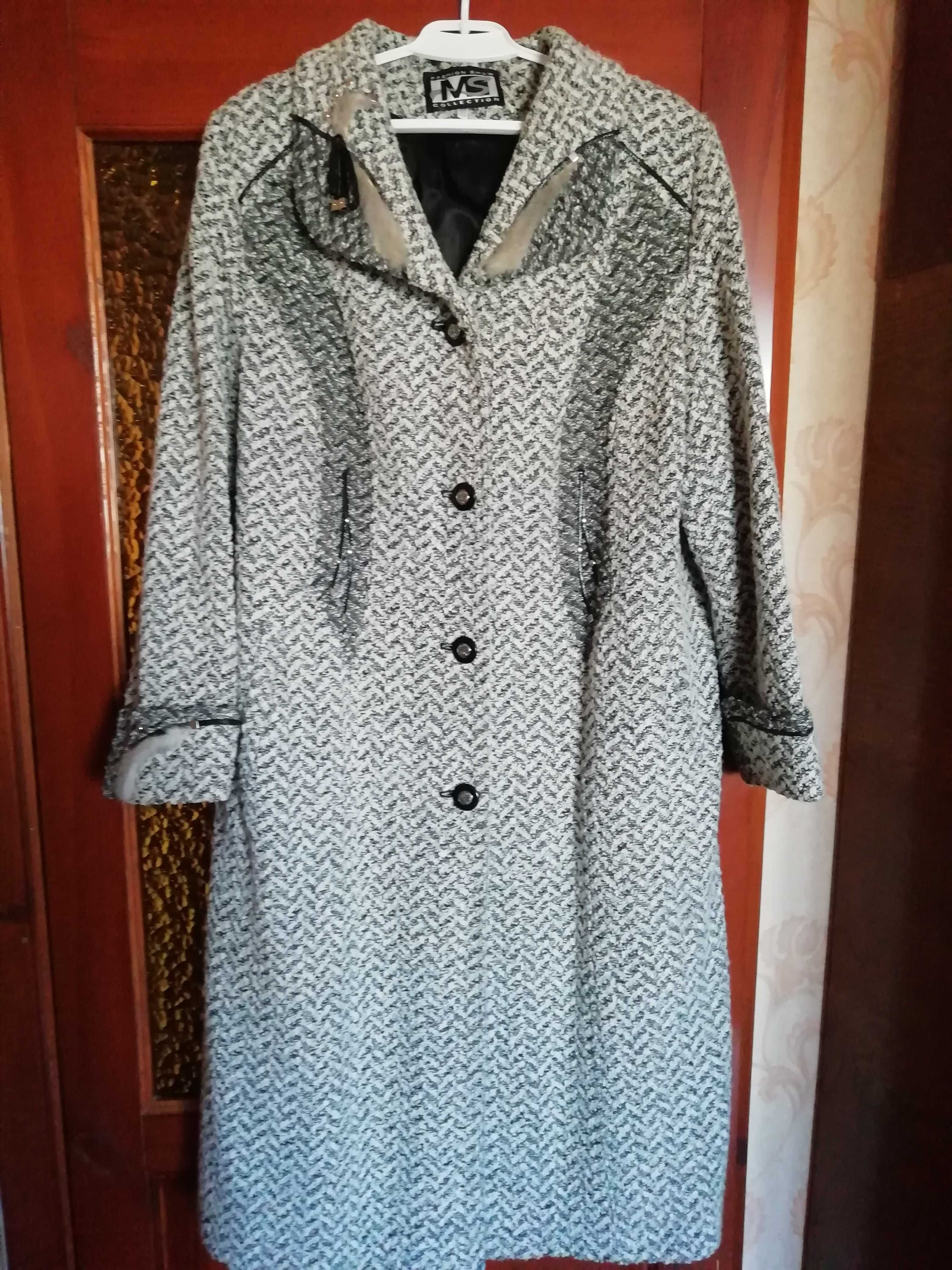 Пальто женское, демисезонное (весна, осень), 60 размер