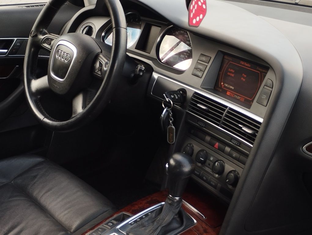 Audi A6C6 2.4 2004