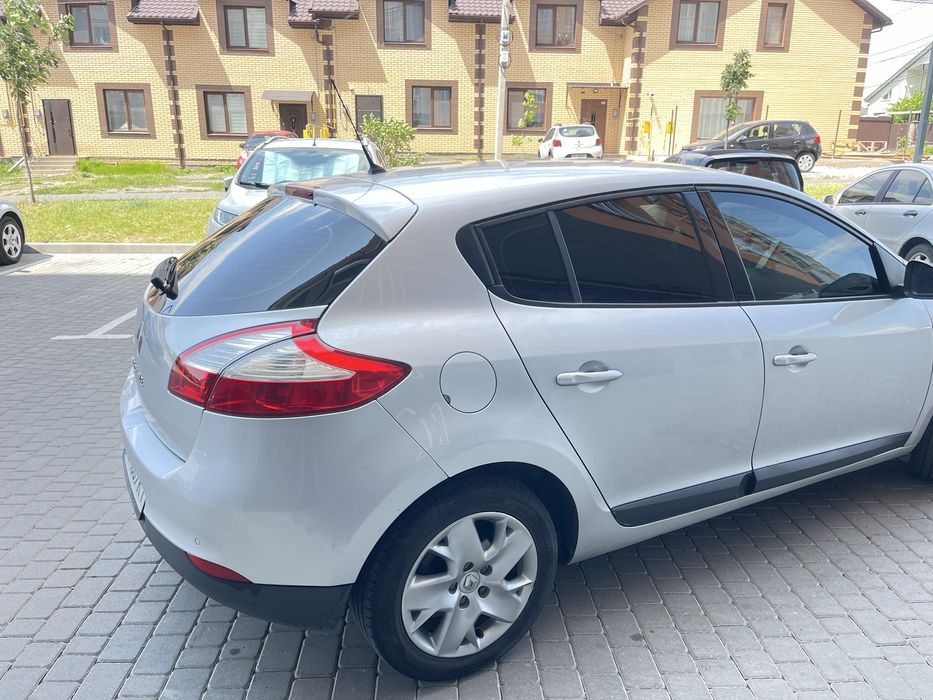 Рено меган 3, 1,6 бензин