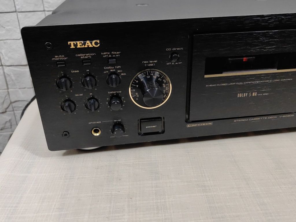 Teac V-6030S Unikatowy magnetofon kasetowy