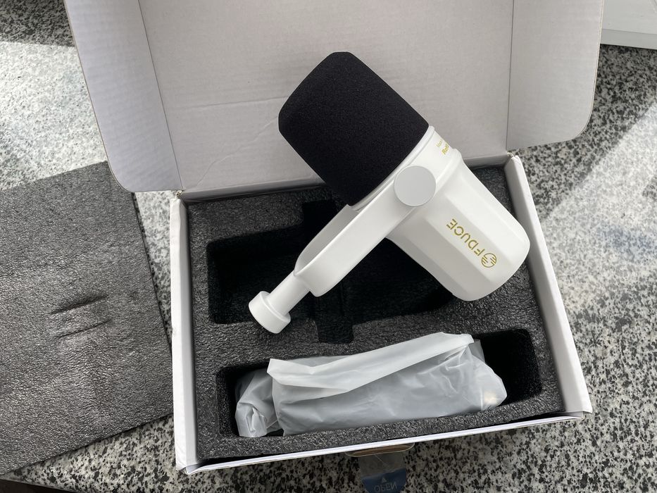 Динамічний мікрофон FDUCE SL40 White