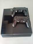 Konsola PlayStation 4