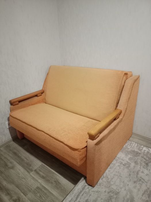 Розкладний диван