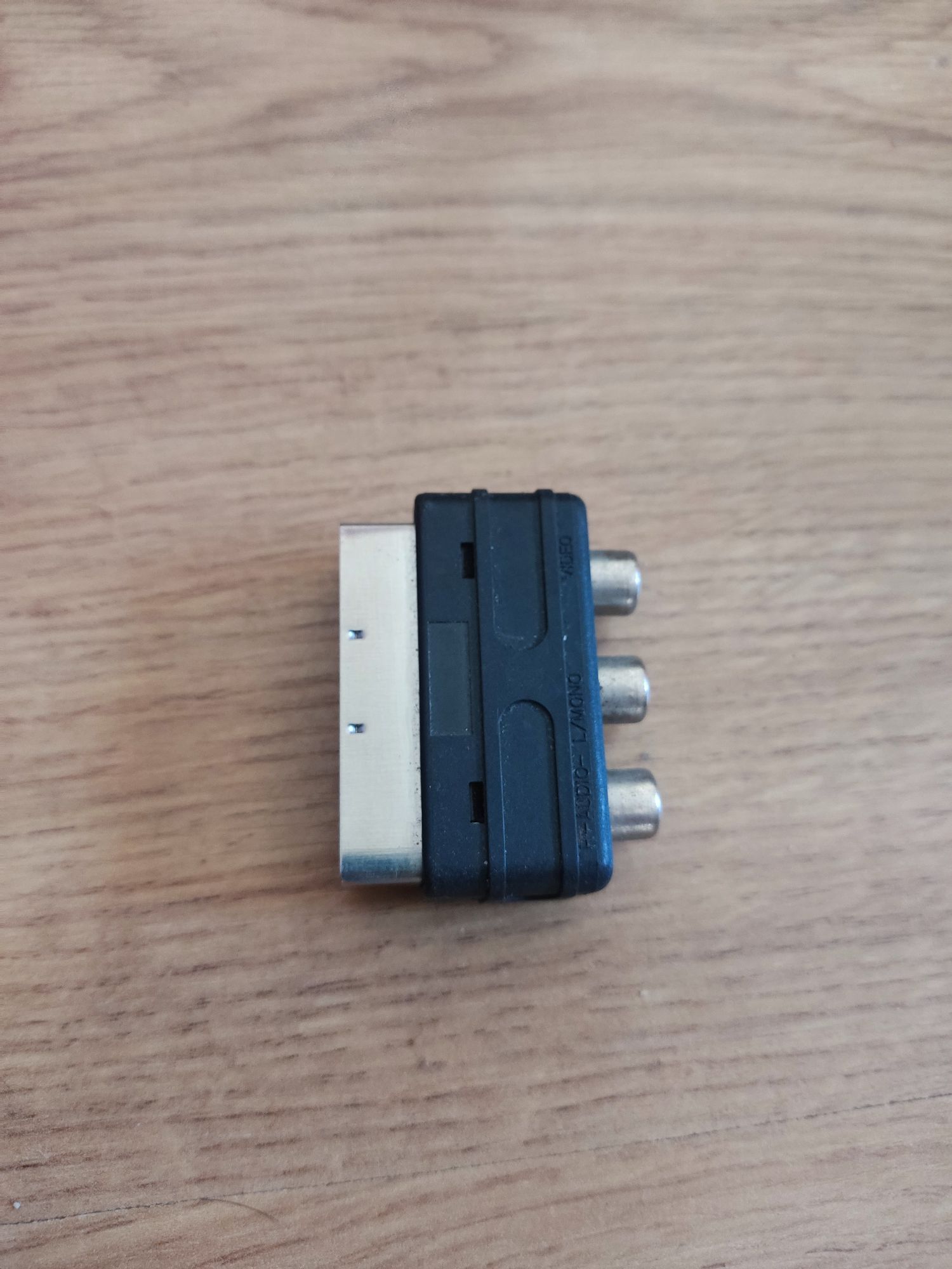 Adaptador de RCA para Scart