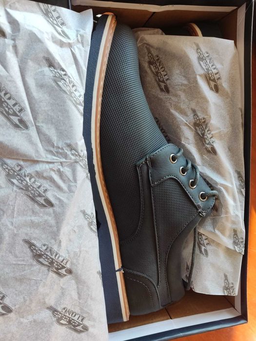 Sapatos de homem nº 45