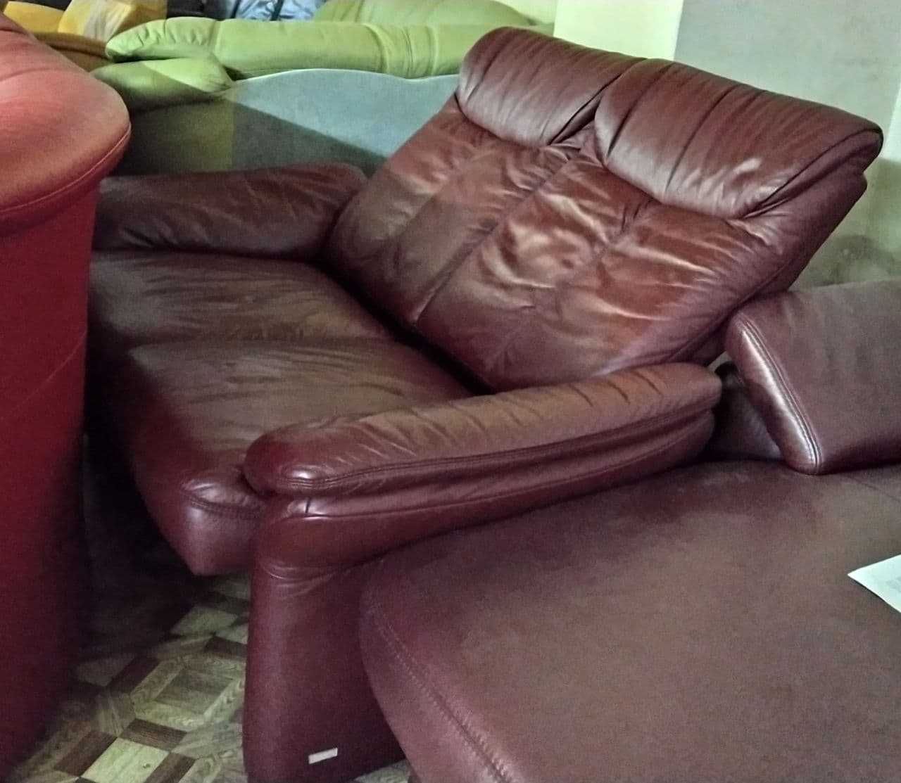Кожаный диван мебель двухместный бордовый реклайнер "Casada" (230810)