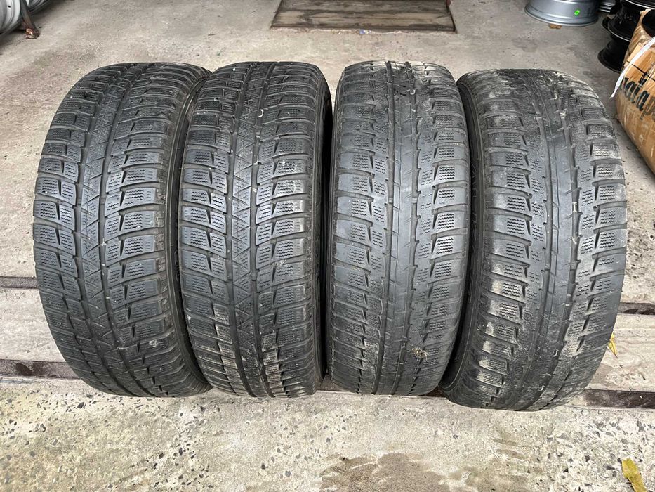 ШИНИ зимові 215/60 R16  Sportiva Snow Win3
