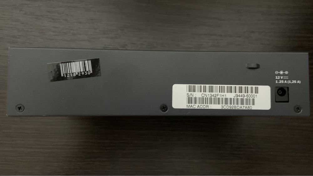 Коммутатор HP ProCurve 1810G-8 switch j9449a