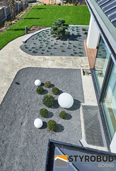Kula betonowa kule betonowe DEKORACYJNE do ogrodu 42 cm BIAŁA