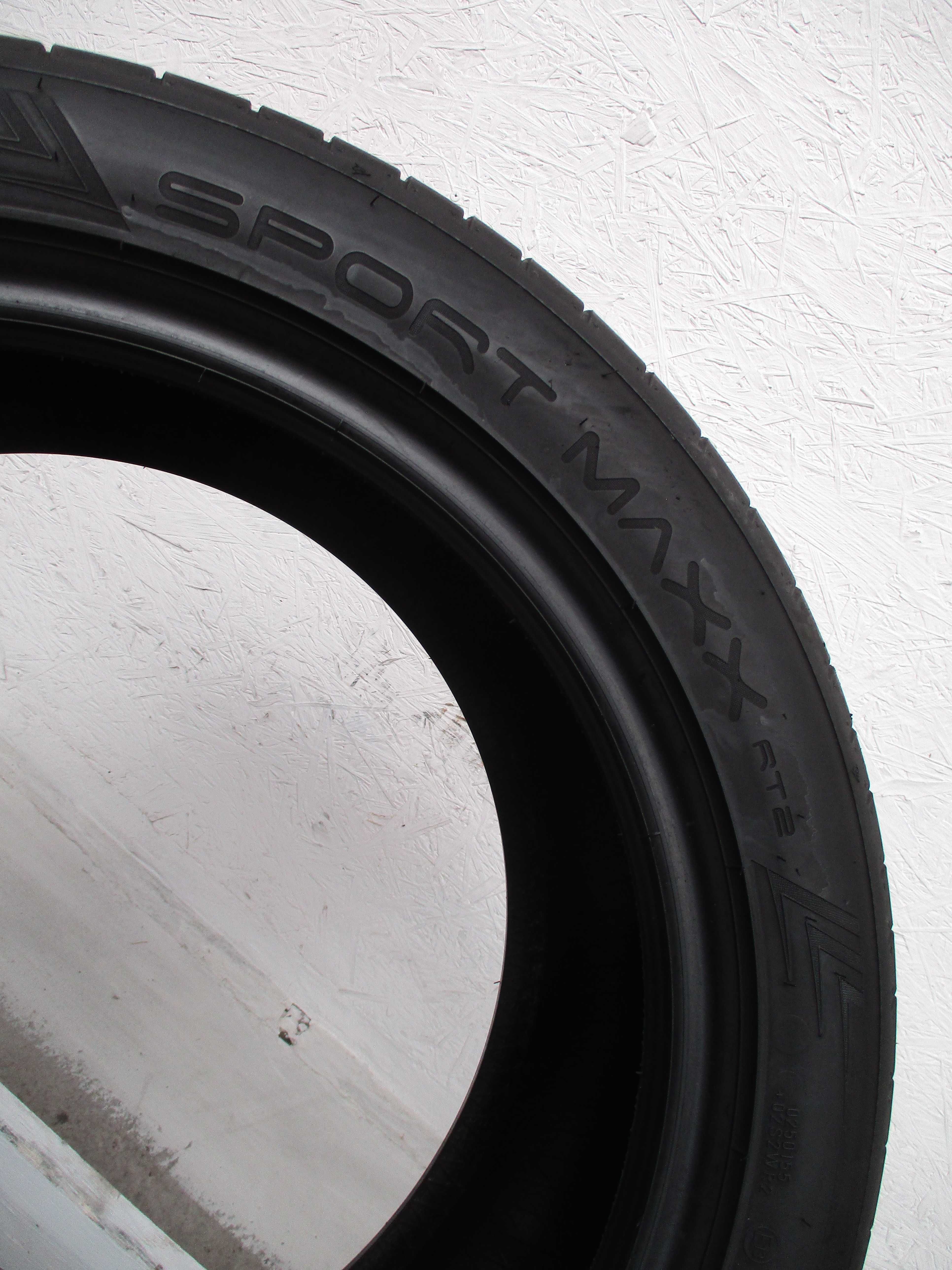 1x 245/45R18 Dunlop SportMaxx RT2 6,8mm 22r.