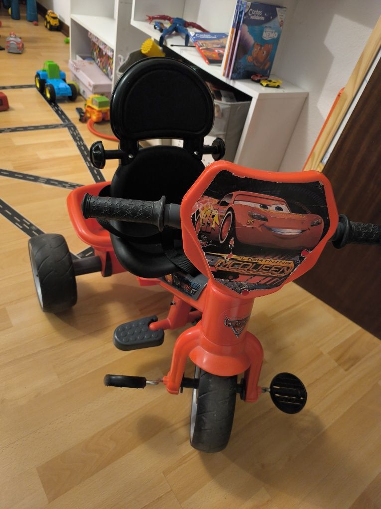 Triciclo faísca macqueen